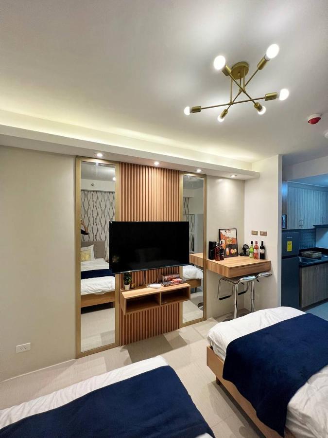 M&M Condostay At Shore 2 Residences Tower 2 Pasay City Manila Esterno foto